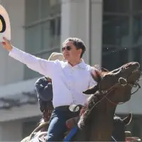 Poilievre urges Canadian unity, affordability, repeal of tanker ban at Conservative Party BBQ