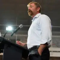 Democrats begin pulling Platner endorsements after Maine candidate faces sexual assault allegation