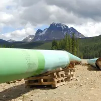 Sage Roundtable: The Economic and National Unity Twists and Turns of a West Coast Pipeline