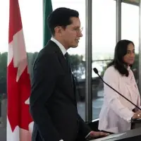 Mexico not looking to cut side deal with U.S. and leave Canada out, foreign secretary says