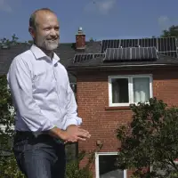 Jack Layton’s son considers run for NDP in Beaches—East York: Sources
