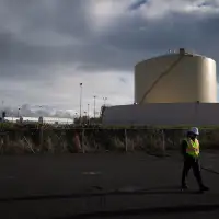 B.C. government allows accelerated expansion of the Tilbury LNG fuel facility