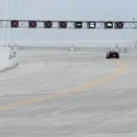 Gordie Howe’s family are the first to cross the bridge
