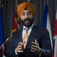 Navdeep Bains leads Liberal leadership rivals in fundraising