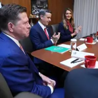 Trump's housing regulator Bill Pulte says he'll hand over intel reins to Jay Clayton on Monday