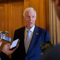 Senators head for the exits without meeting Trump's demands for voting bill