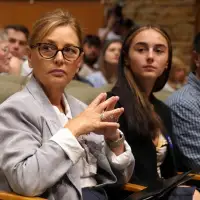 Darline Graham tests value of a famous name vs. lack of experience in South Carolina primary
