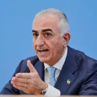 Poilievre invites Iran's exiled crown prince Reza Pahlavi to visit Canada