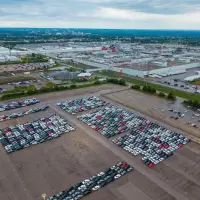 Proposed Canada-U.S. trade deal would lock in 15% auto tariffs, sources say