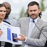 Parties talk taxes, trade war and parental leave on Day 2 of Quebec election campaign