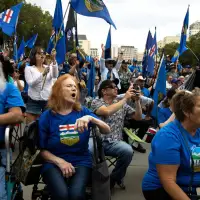 Separatists hold independence rally in lead-up to Alberta's birthday bash