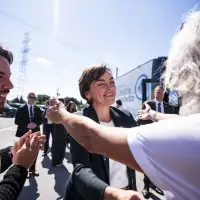 Coalition Avenir Quebec's health care reversal criticized by rivals on campaign Day 5