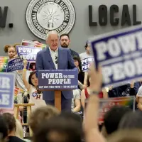 US Sen. Ed Markey wins Massachusetts Democratic primary over opponent who called for change