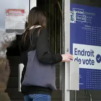 Elections Quebec says it will send out voting information in French only