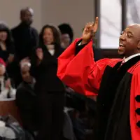Raphael Warnock has done it. Adam Hamilton wants to follow as a pastor-US senator