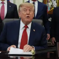 Trump targets more news outlets, saying he will ban CNN, MS NOW and Politico from the White House