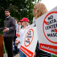 AI fears are fueling progressive Democrat's campaign in Michigan battleground district