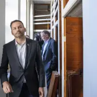 Party leaders questioned on potential alliances on Day 26 of Quebec election campaign