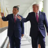 Trump relishes showing Xi his Marine One chopper and new White House helipad