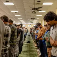 Muslim Americans push back as Republican politicians stoke anti-Sharia rhetoric ahead of election
