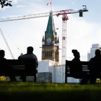 Federal government posts $5.1-billion deficit for April-to-July period