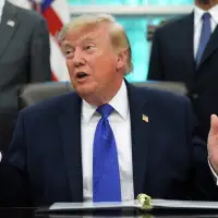 Trump says he expects Canada trade deal within weeks as import ban looms