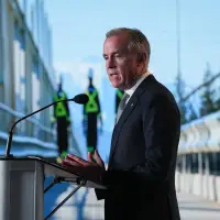 Carney announces $1.2 billion for oceans ahead of expected pipeline decision