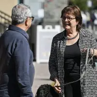 Women 60 and over vastly outnumbered by men on Quebec's campaign trail