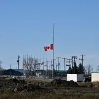 Fifty investigators probing deaths of soldiers in CFB Wainwright fire, Carney says