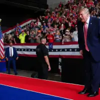 'We're not hurting them': Trump walks back threat to ban Bombardier sales in U.S.