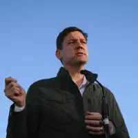 Eby says Conservatives acting like they've won B.C. election, as Doerkson fundraises