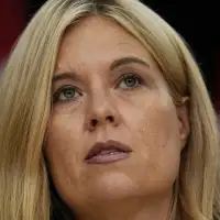 Conservatives call for cuts to permanent residency admissions in immigration plan