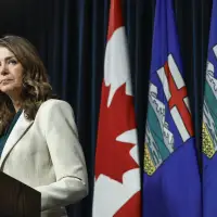 Referendum fallout: Guthrie says Smith is finished; separatist organizer stays loyal