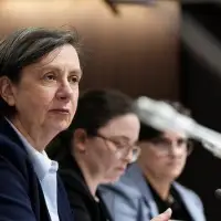 ‘Something to worry about’: Parliamentary budget officer concerned about Carney government’s debt levels ahead of budget