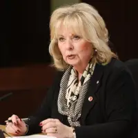 Former senator Pamela Wallin says MAID committee was 'chaotic and exclusionary'