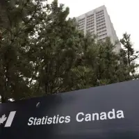 Economic growth stalled again in August, StatCan says