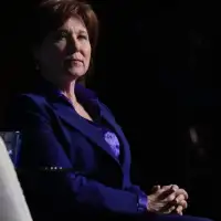 Former B.C. premier Clark says Conservatives cannot be 'kooky' if they want to govern