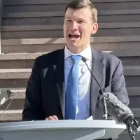 Recount to be held in Calgary mayoralty race after request from runner-up