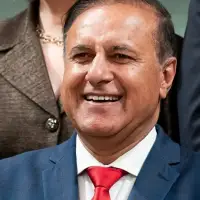 Treasury Board minister silent on details of plan to shrink federal public service