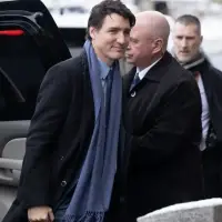 Judicial review of ethics ruling in Trudeau case can proceed, Supreme Court says