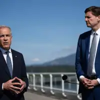Ottawa nearing major projects deal with B.C. as Alberta closes in on West Coast pipeline proposal