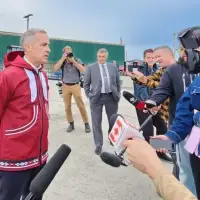 Carney questioned on Jordan’s Principle, LNG as Inuvik visit begins