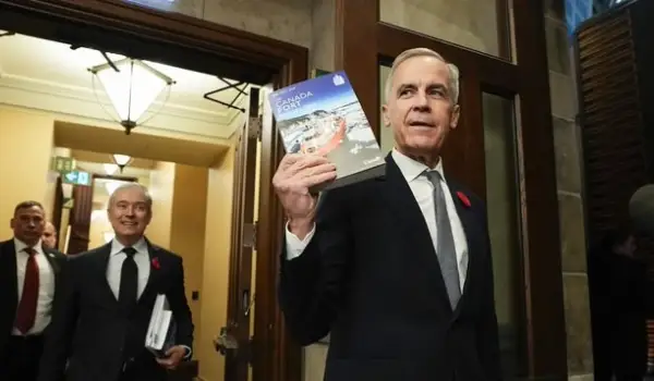 Liberals still looking for support to pass budget, with NDP keeping its plan under wraps