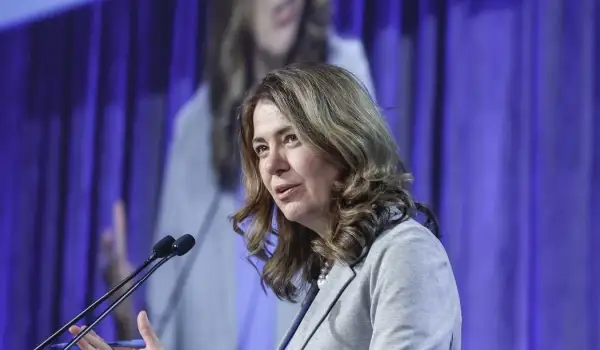 Pipeline deal gets downbeat play at Alberta UCP convention, separation talk