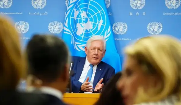 Former UN ambassador Bob Rae says Trump administration is ‘out of control’