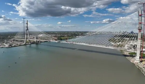 Trump threatens to block opening of new bridge between Ontario and Michigan