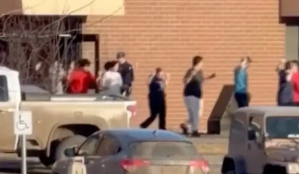 Police had seized guns from shooter’s home before. Live Tumbler Ridge updates here.