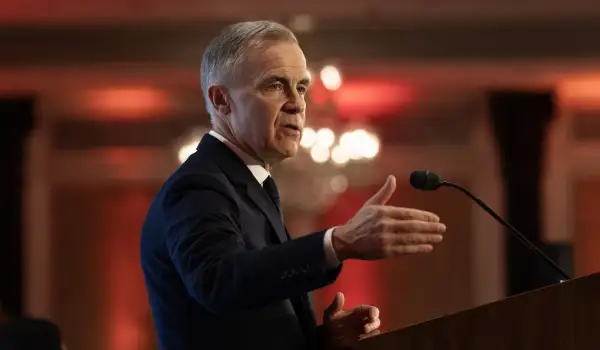 Liberal MP challenges PM's stance on strikes on Iran as feds sidestep legality issue