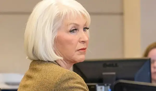 Colorado governor signals willingness to release Tina Peters from prison amid Trump pressure