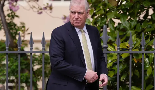 Carney calls for Mountbatten-Windsor's removal from line of succession